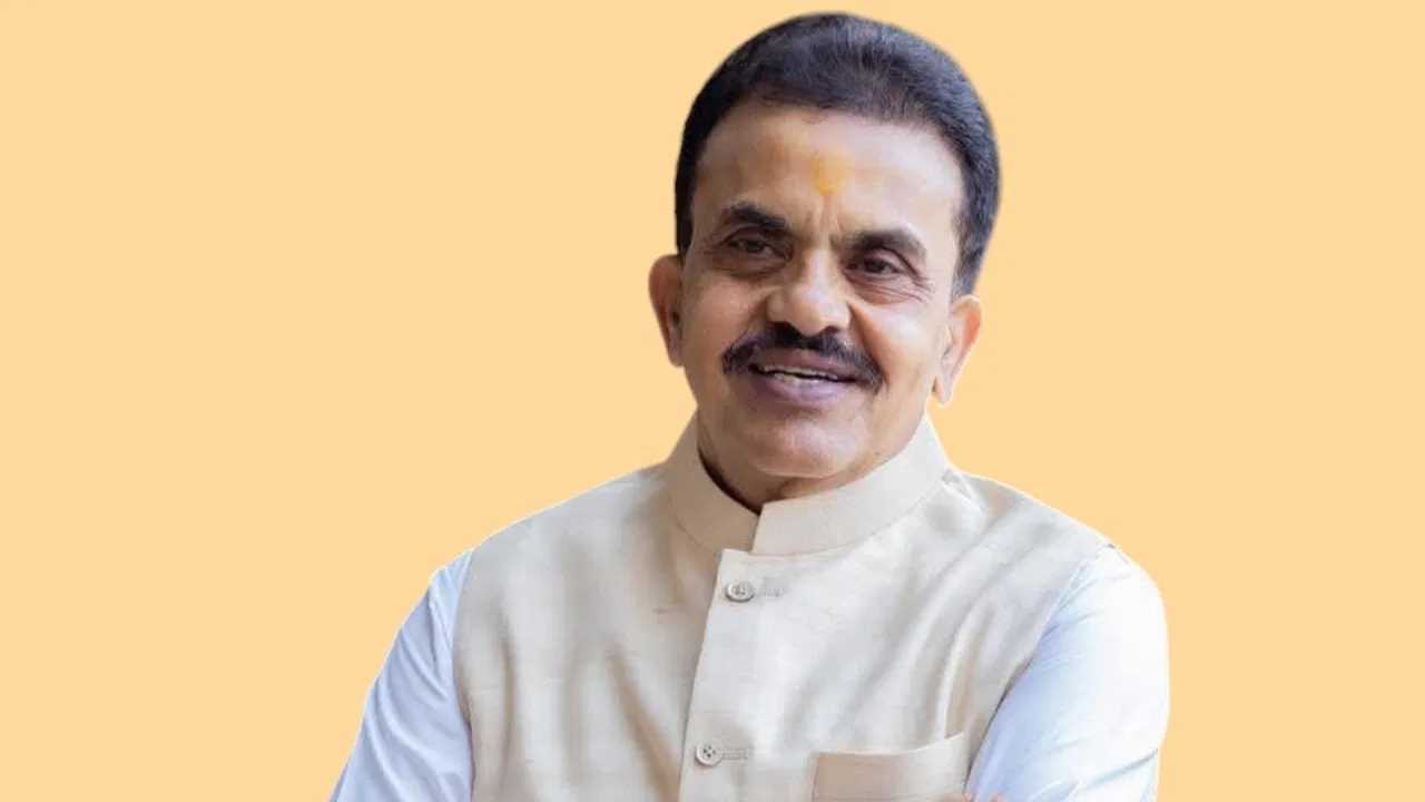 दुनिया का सबसे ऊंचा रेल पुल राष्ट्र के स्वाभिमान का प्रतीक : संजय निरुपम दुनिया का सबसे ऊंचा रेल पुल राष्ट्र के स्वाभिमान का प्रतीक : संजय निरुपम